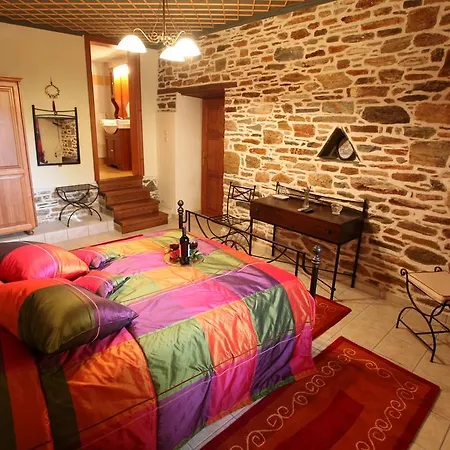 Casa de hóspedes ζarkada