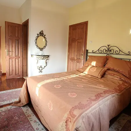 ζarkada Casa de hóspedes